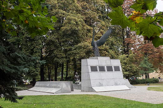 Pomnik Ofiar Zbrodni Katyskiej w Parku Juliusza Sowackiego