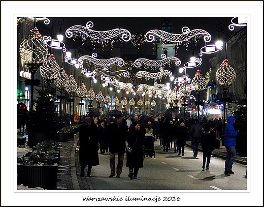 Warszawskie iluminacje 2016. Ulica Nowy wiat