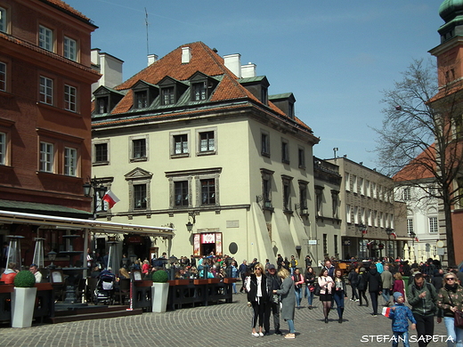 kamienice na Placu Zamkowym w Warszawie.