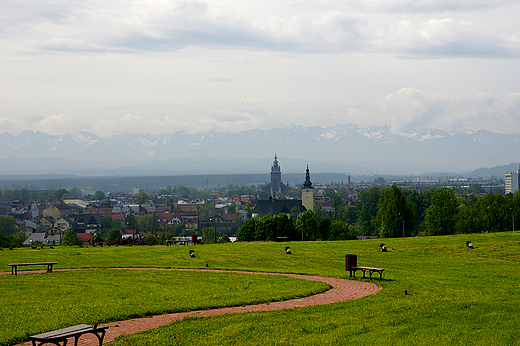 Panorama Tatr i Nowy Targ