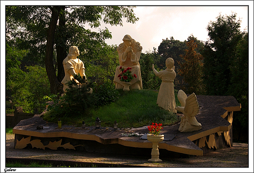 Galew - pomnik Matki Boskiej Saletyskiej