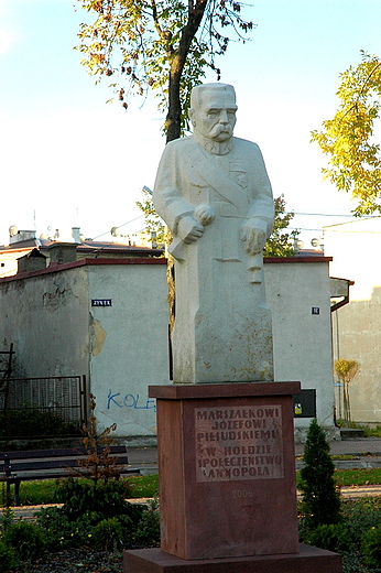Annopol - pomnik Jzefa Pisudskiego
