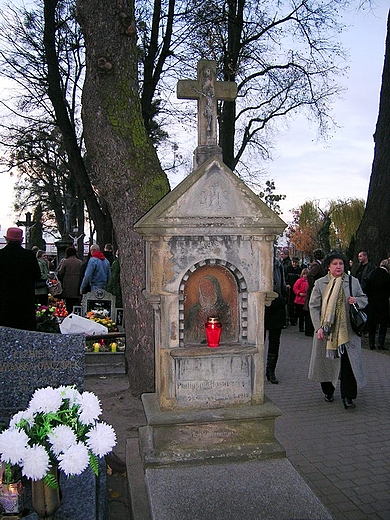 Strzelce Opolskie.Cmentarz w.Wawrzyca.