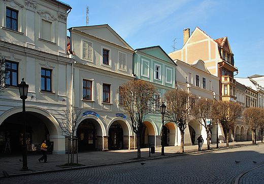 Kamienice z podcieniami przy Rynku.