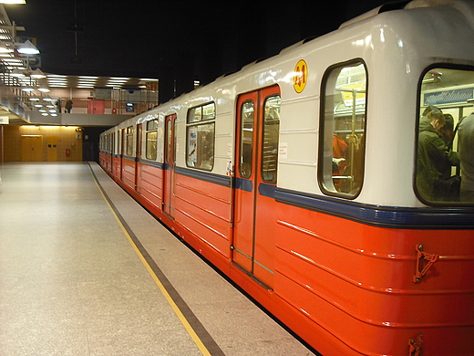 Warszawa. Warszawskie metro.