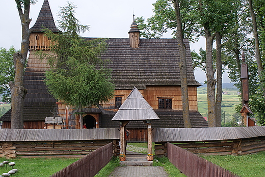 XV- wieczny drewniany koci w Dbnie