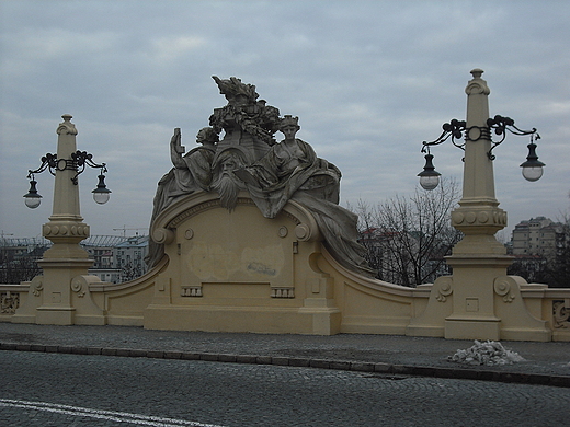 Warszawa. Wiadukt Markiewicza na Powilu.