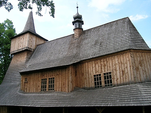 Drewniany koci pw.w.Szymona i Judy Tadeusza z 1539r. w Nidku