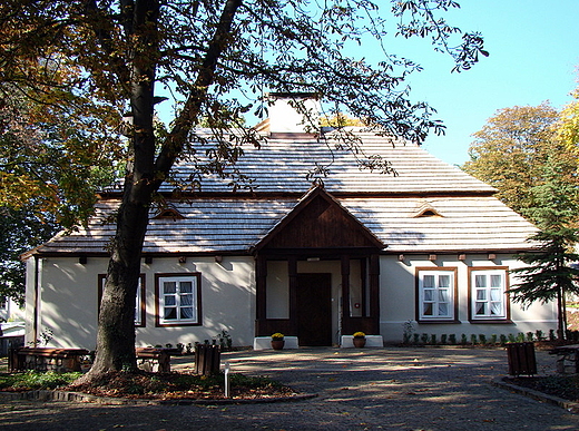 Kielce - Dworek Laszczykw - Muzeum Wsi Kieleckiej