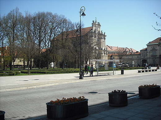 Warszawa. Spacerem po Krakowskim Przedmieciu.