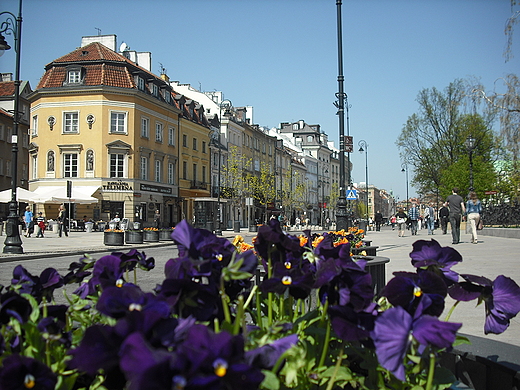 Warszawa. Spacerem po Krakowskim Przedmieciu.