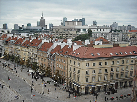 Warszawa. Widok z tarasu widokowego dzwonnicy kocioa w. Anny.