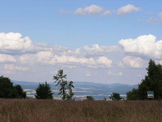 Widok ze wsi Spalona.