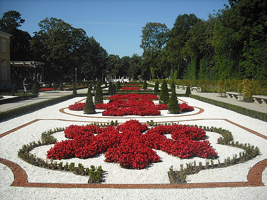 Warszawa. Park Wilanowski. Ogrd przypaacowy pnocny.