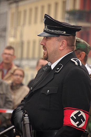 Kalisz. Obchody 70 rocznicy wybuchu II wojny - oficer Gestapo