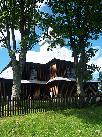 Pera architektury bieszczadzkiej-Cerkiew w Hoszowczyku