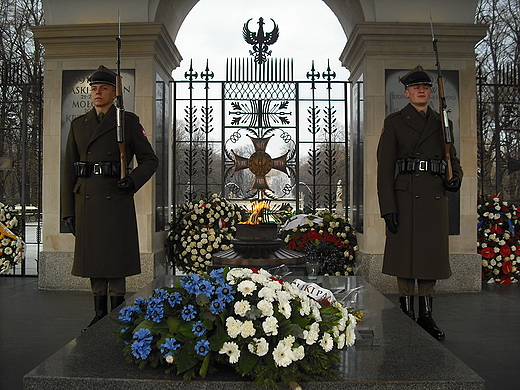 Warszawa. Warta honorowa przy Grobie Nieznanego onierza.