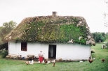 Chata w Majdanie uczyckim w gminie Rudnik  rok 2004