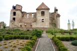 Ruiny Klasztoru Karmelitw Bosych