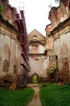 Ruiny Klasztoru Karmelitw Bosych