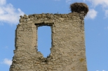 Okno. Ruiny zamku w Mokrsku Grnym